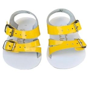 EUC Salt water sea wees sandals yellow